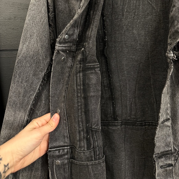 Balenciaga oversized denim jacket Spring 22 RTW - Picture 8 of 16